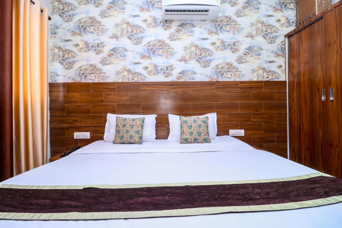 Hotel Fusion Patiāla Екстериор снимка