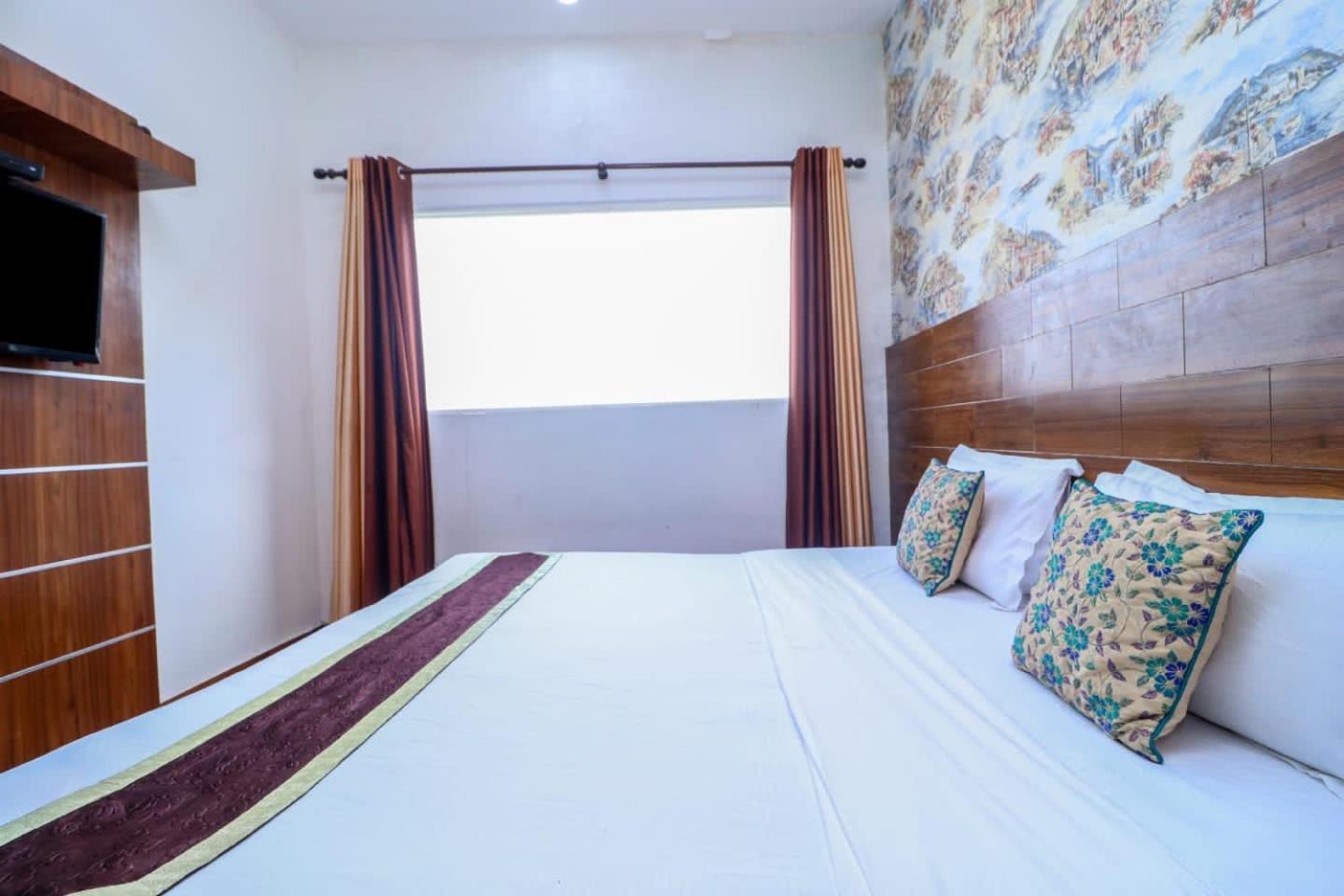 Hotel Fusion Patiāla Екстериор снимка
