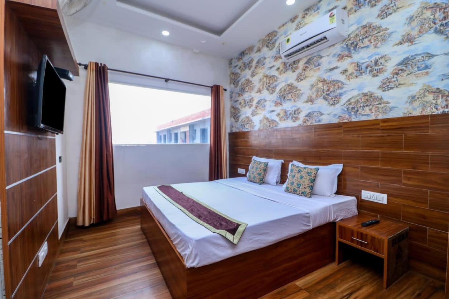 Hotel Fusion Patiāla Екстериор снимка